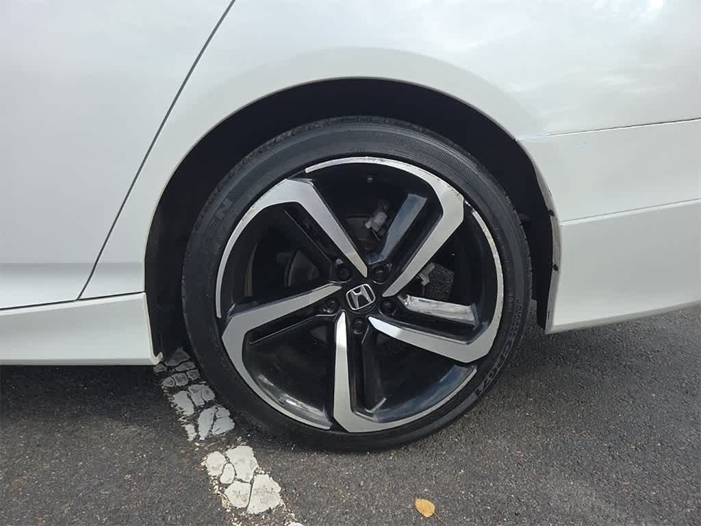 Thumbnail: 2019 Honda Accord - 9