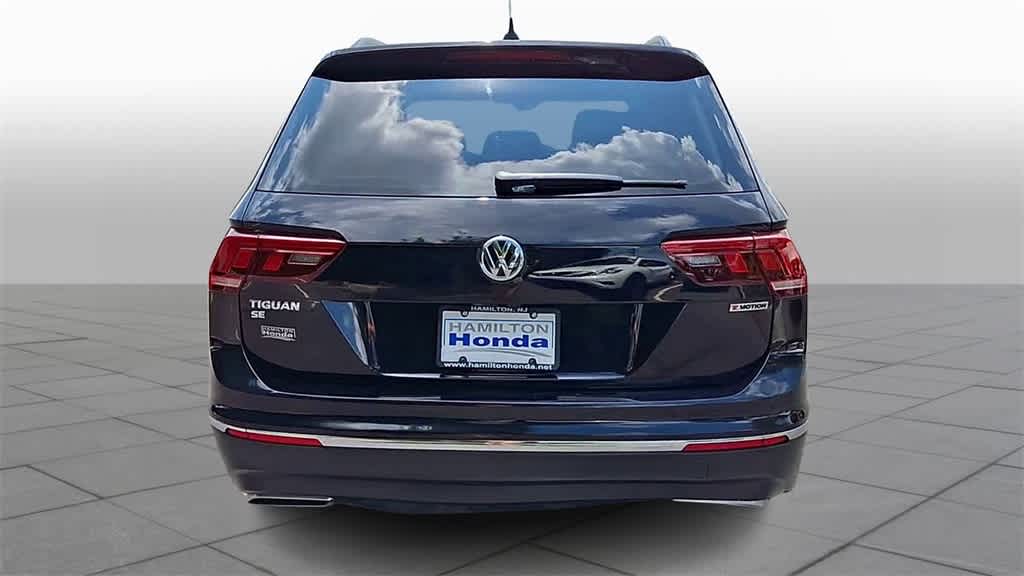 Thumbnail: 2021 Volkswagen Tiguan - 7