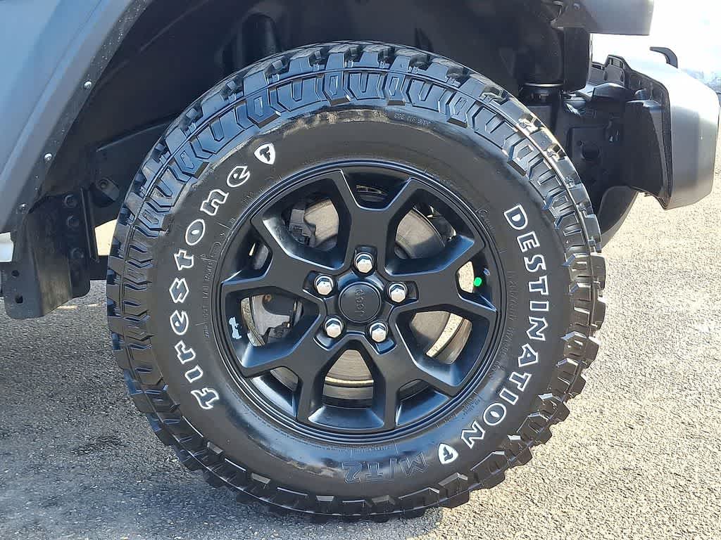 Thumbnail: 2023 Jeep Wrangler - 26