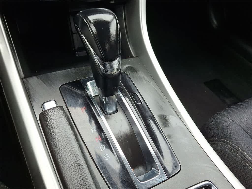 Thumbnail: 2013 Honda Accord - 12