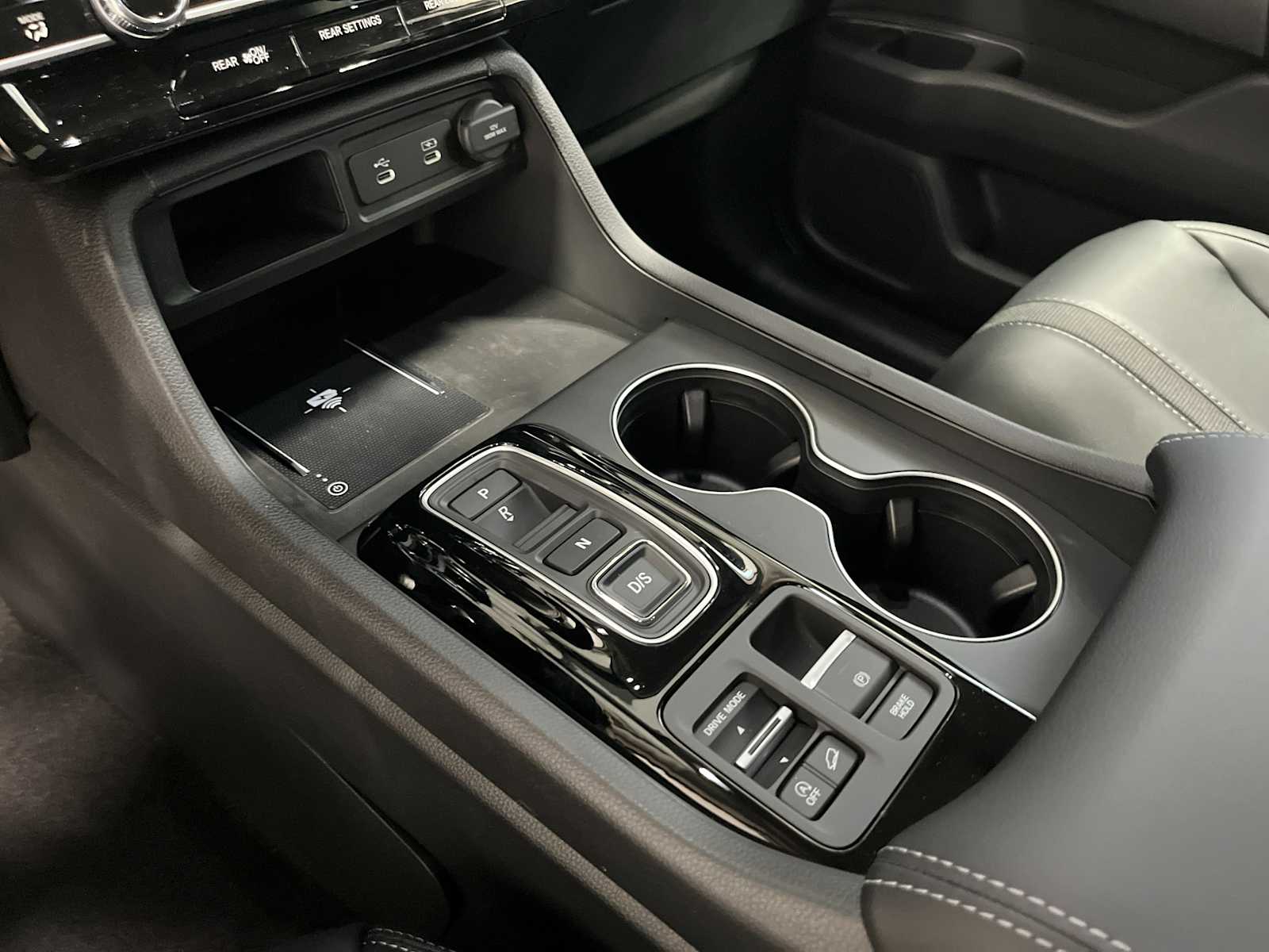 Thumbnail: 2026 Honda Pilot - 15
