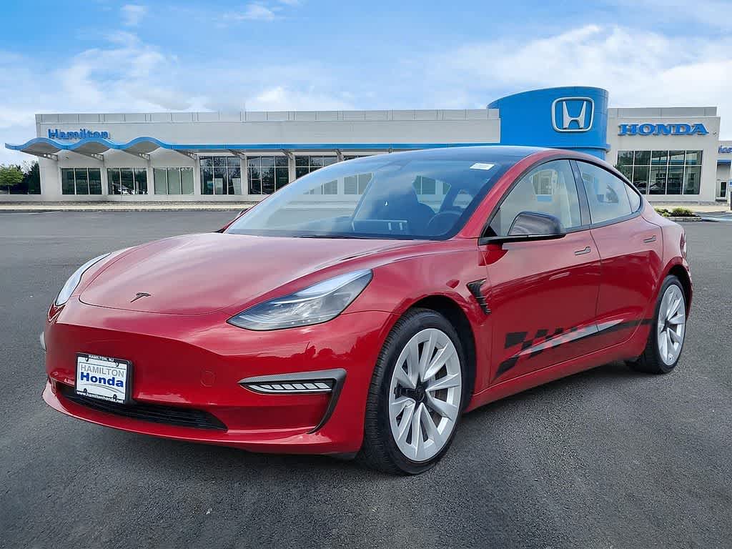 Thumbnail: 2023 Tesla Model 3 - 1