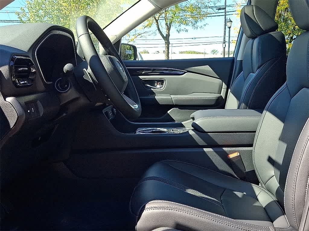 Thumbnail: 2025 Honda Pilot - 12