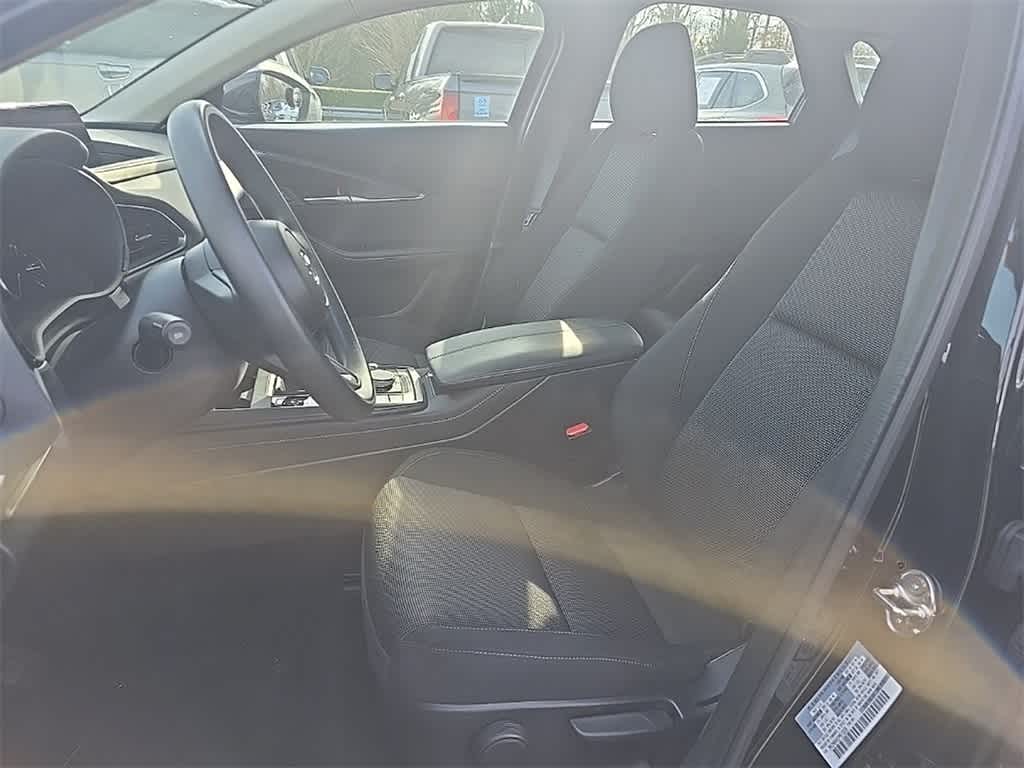 Thumbnail: 2023 Mazda CX-30 - 14