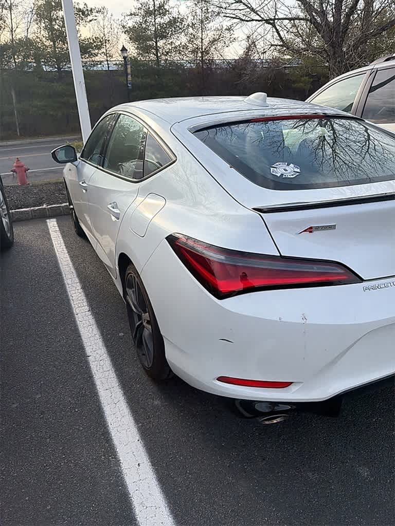 Thumbnail: 2023 Acura Integra - 8