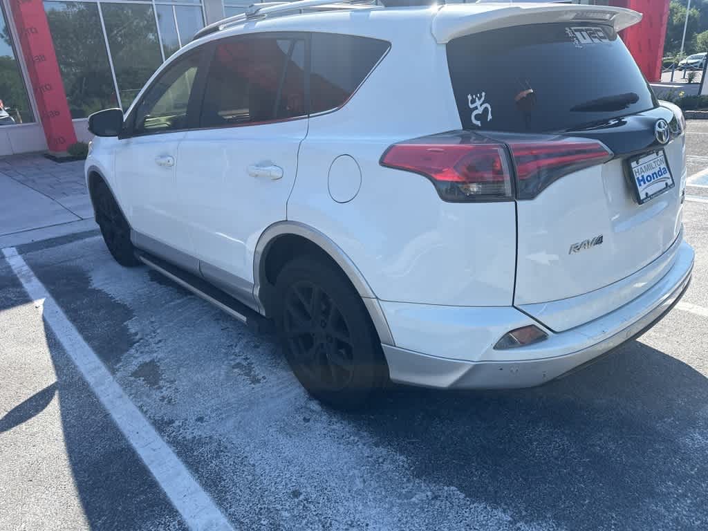 Thumbnail: 2016 Toyota RAV4 - 6
