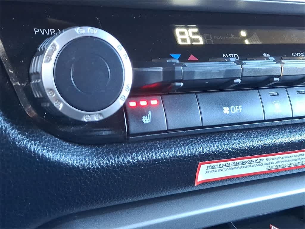 Thumbnail: 2023 Toyota Tundra - 19