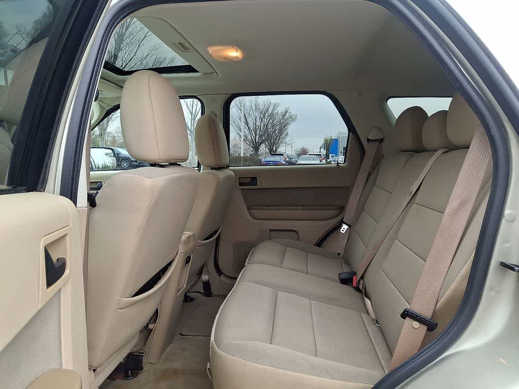 Thumbnail: 2010 Ford Escape - 20