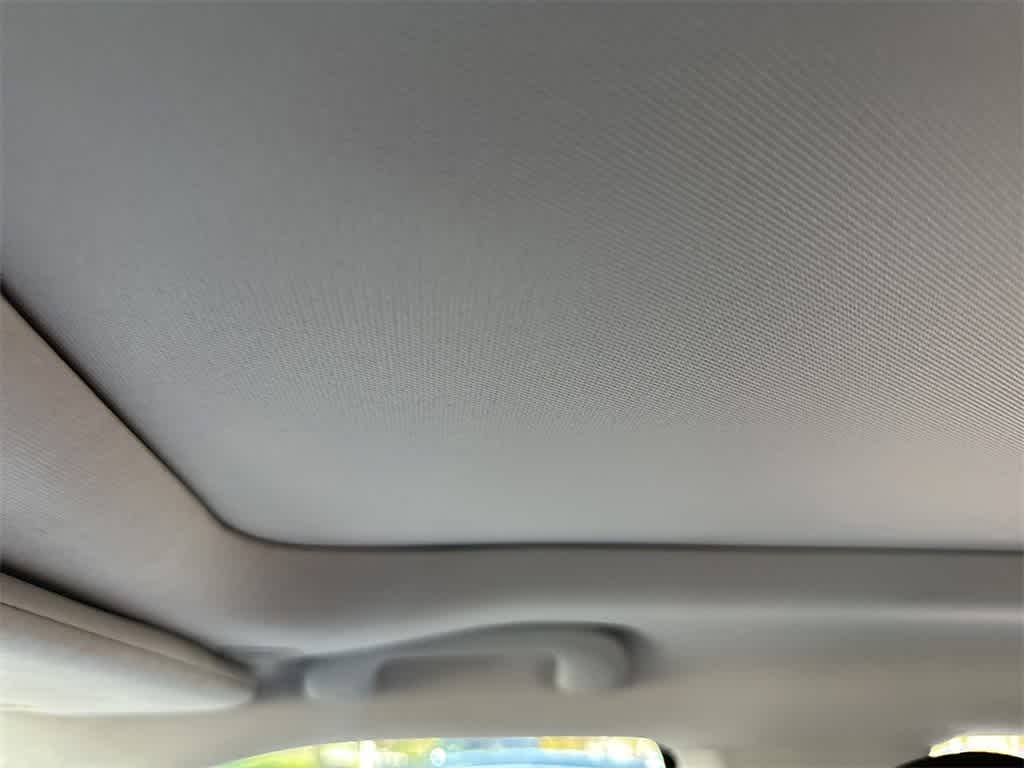 Thumbnail: 2018 Jeep Compass - 9
