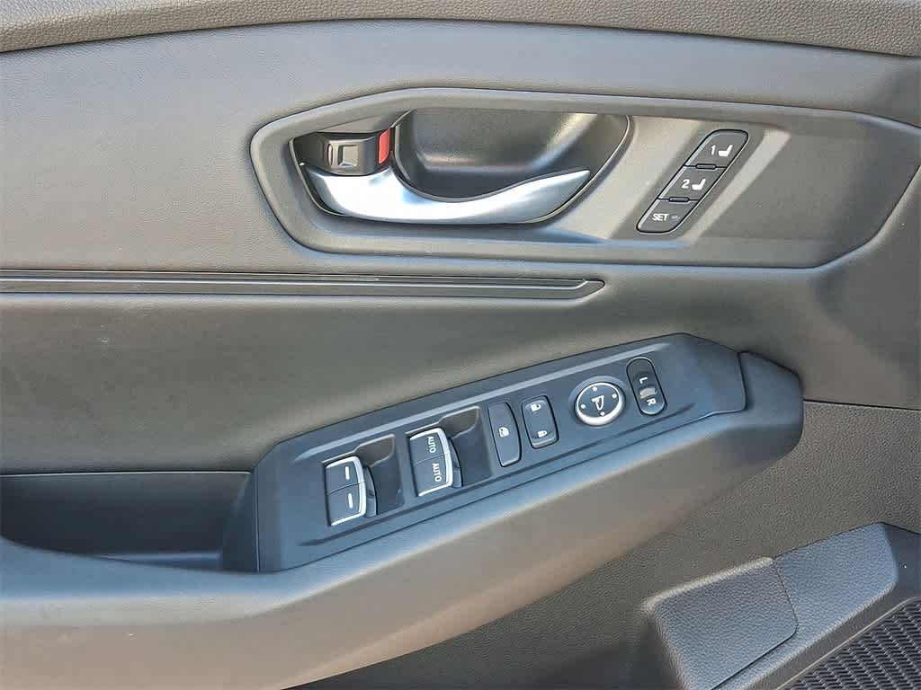 Thumbnail: 2025 Honda Accord - 10