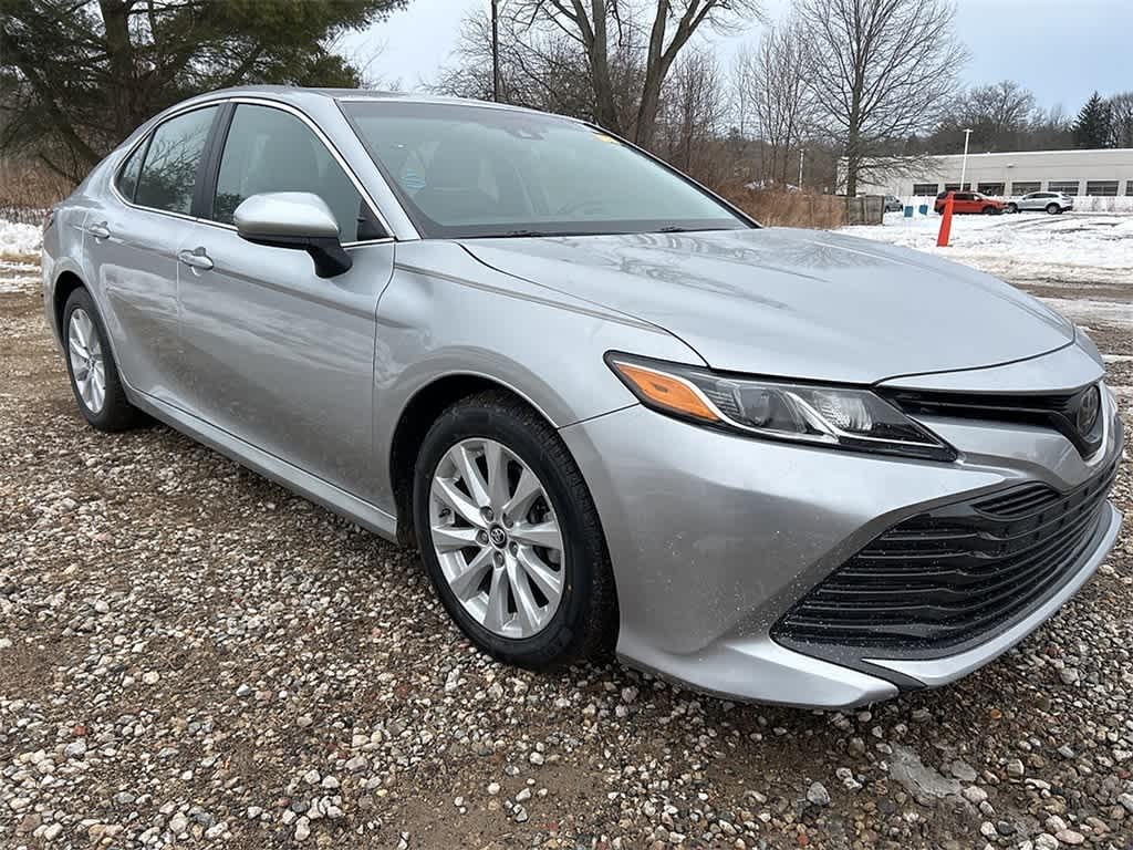 Thumbnail: 2018 Toyota Camry - 3
