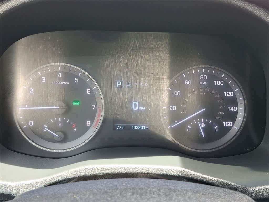 2017 Hyundai Tucson SE 12