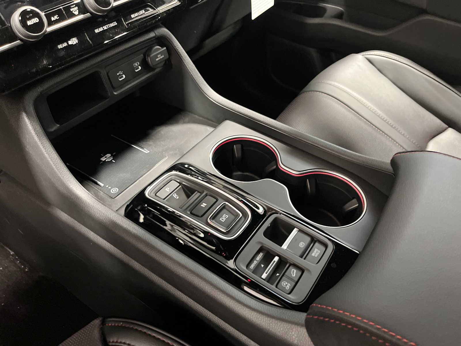 Thumbnail: 2026 Honda Pilot - 17
