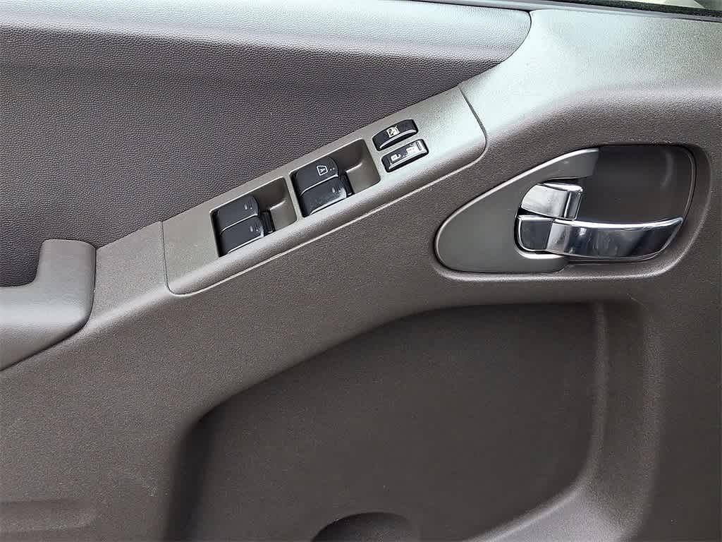 Thumbnail: 2016 Nissan Frontier - 10