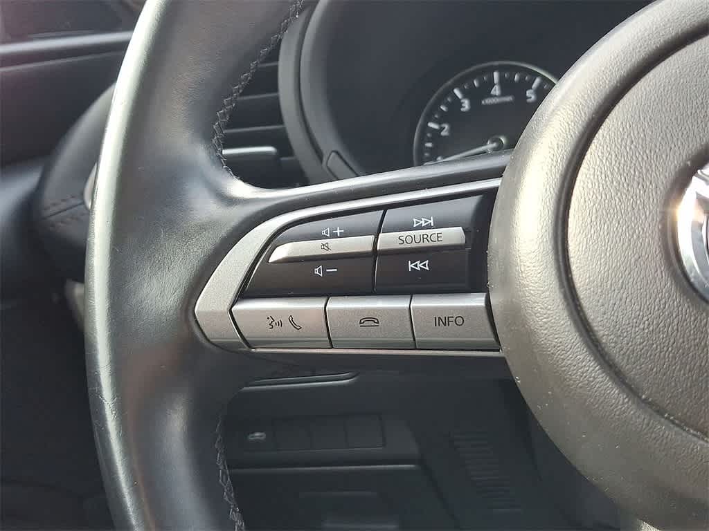 Thumbnail: 2022 Mazda Mazda3 - 17