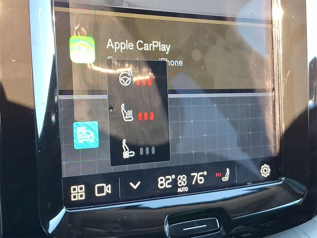 Thumbnail: 2022 Volvo XC60 - 19