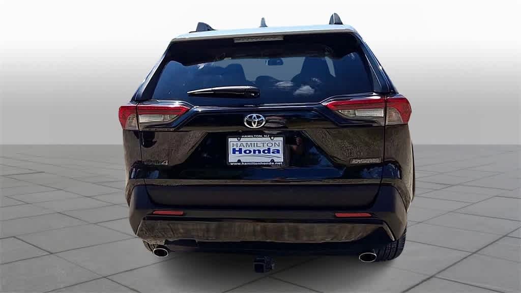 Thumbnail: 2019 Toyota RAV4 - 7