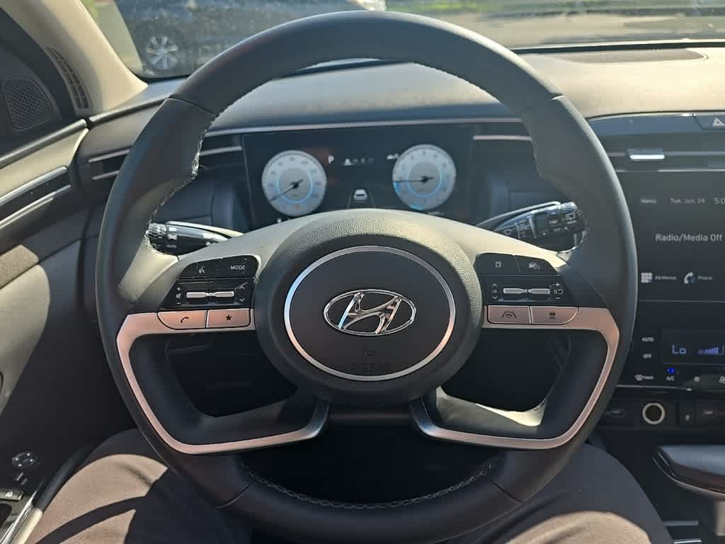 Thumbnail: 2022 Hyundai Tucson - 11