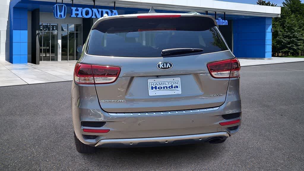Thumbnail: 2016 Kia Sorento - 7