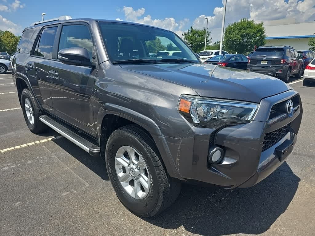 2015 Toyota 4Runner SR5 3