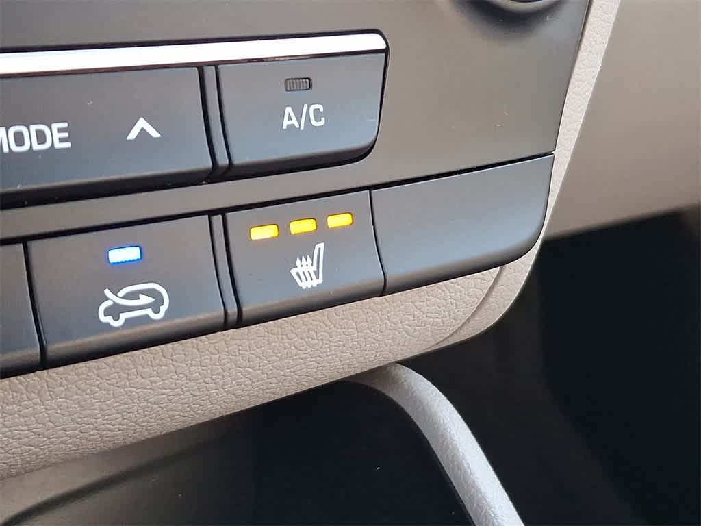 Thumbnail: 2020 Hyundai Tucson - 18