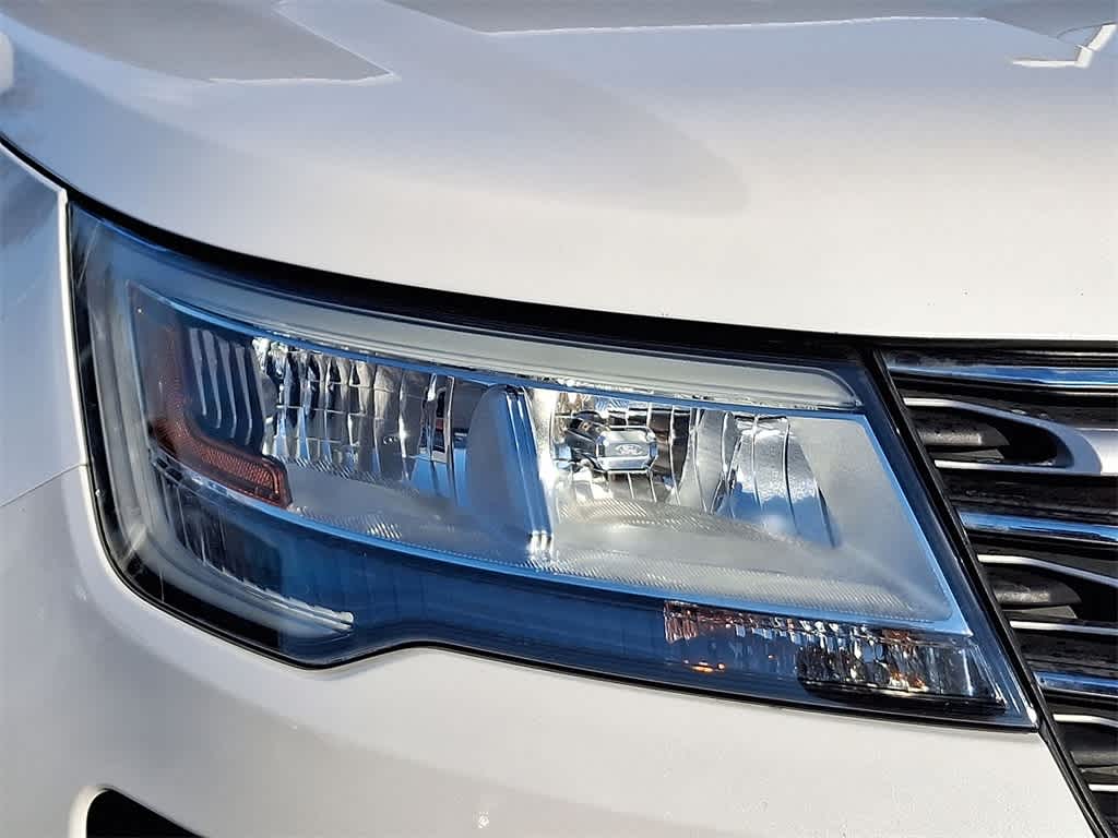 Thumbnail: 2017 Ford Explorer - 27