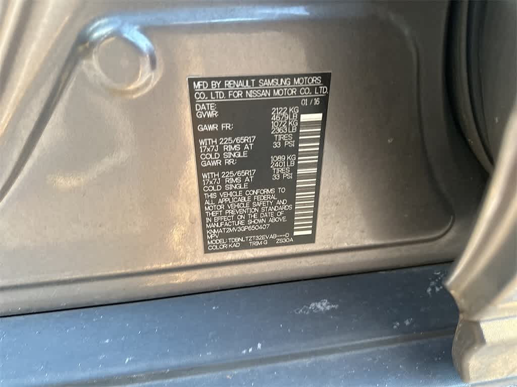 Thumbnail: 2016 Nissan Rogue - 9