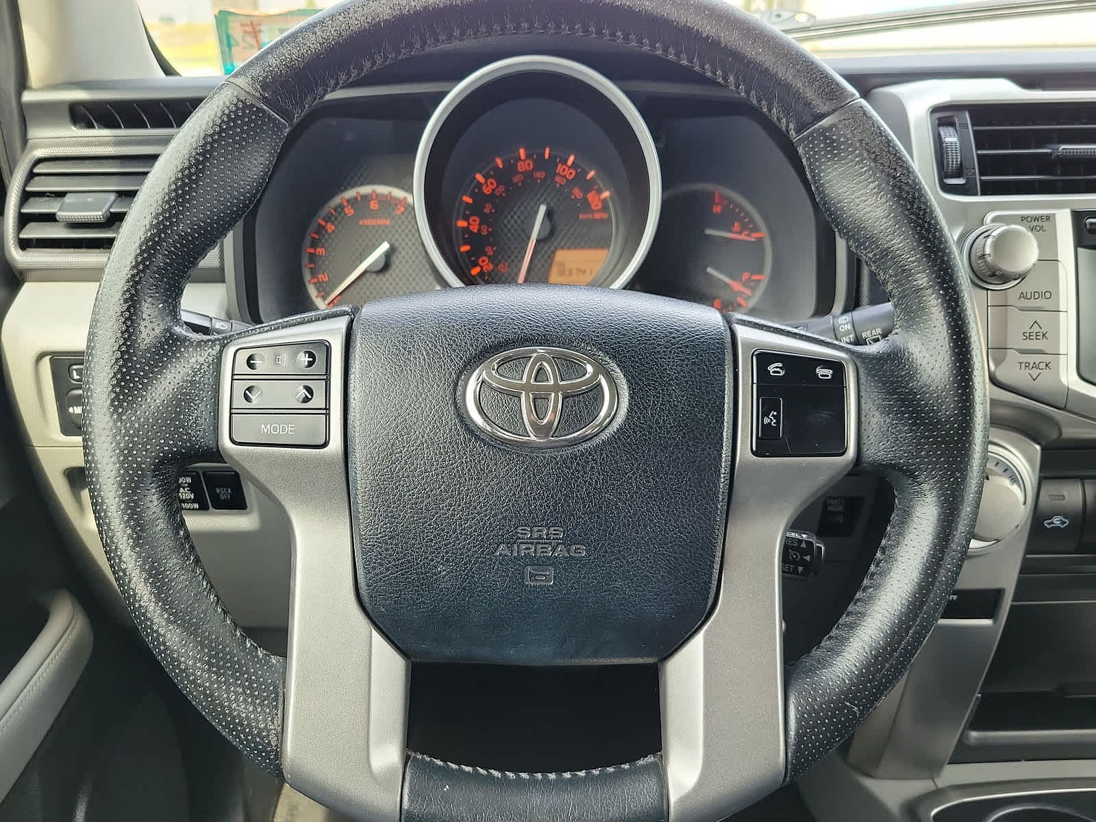 2013 Toyota 4Runner SR5 16