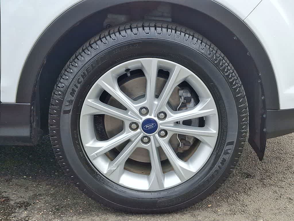 Thumbnail: 2017 Ford Escape - 26