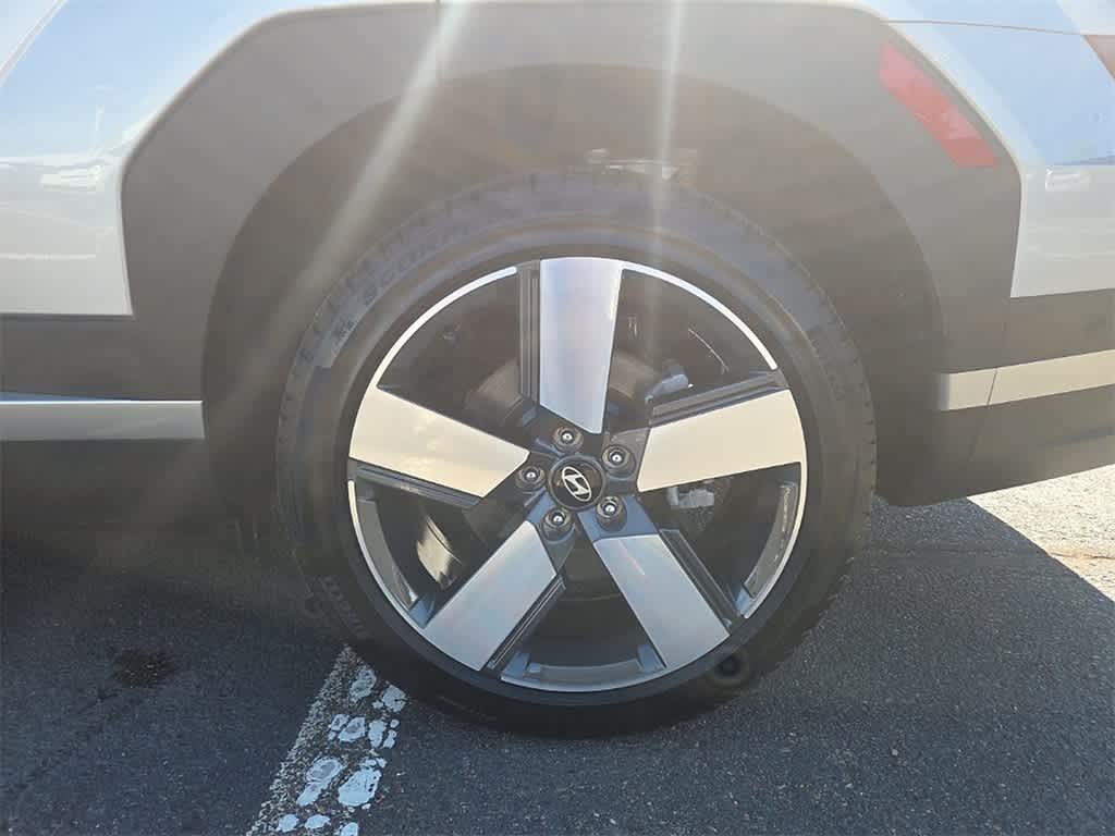 Thumbnail: 2024 Hyundai Santa Fe - 9