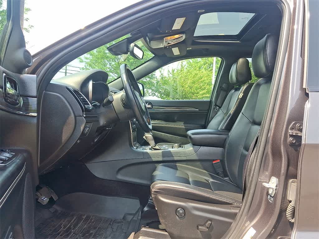 2021 Jeep Grand Cherokee 80th Anniversary 11