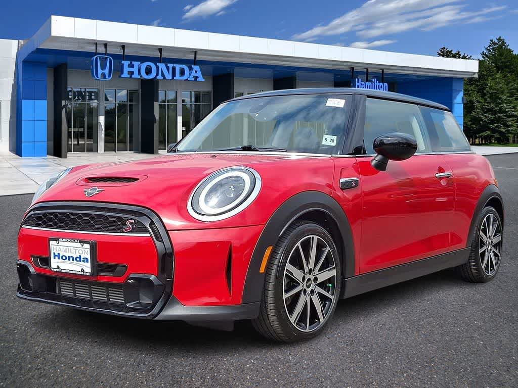Thumbnail: 2023 MINI Cooper Hardtop - 1