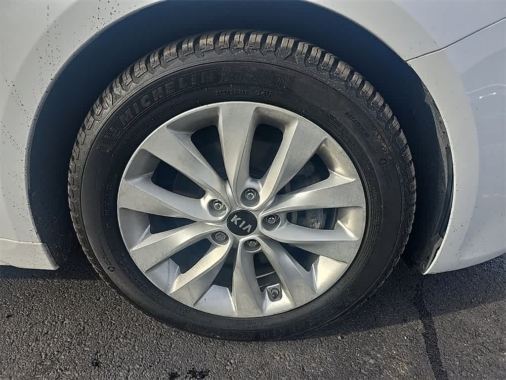 Thumbnail: 2017 Kia Optima - 9