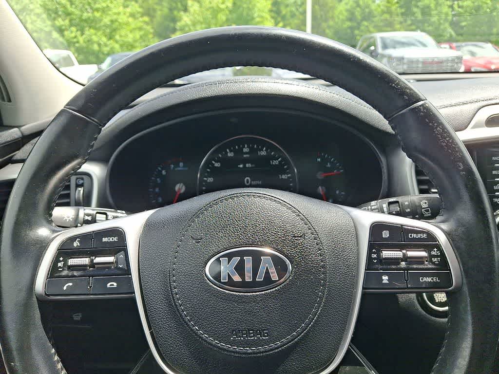 Thumbnail: 2020 Kia Sorento - 16