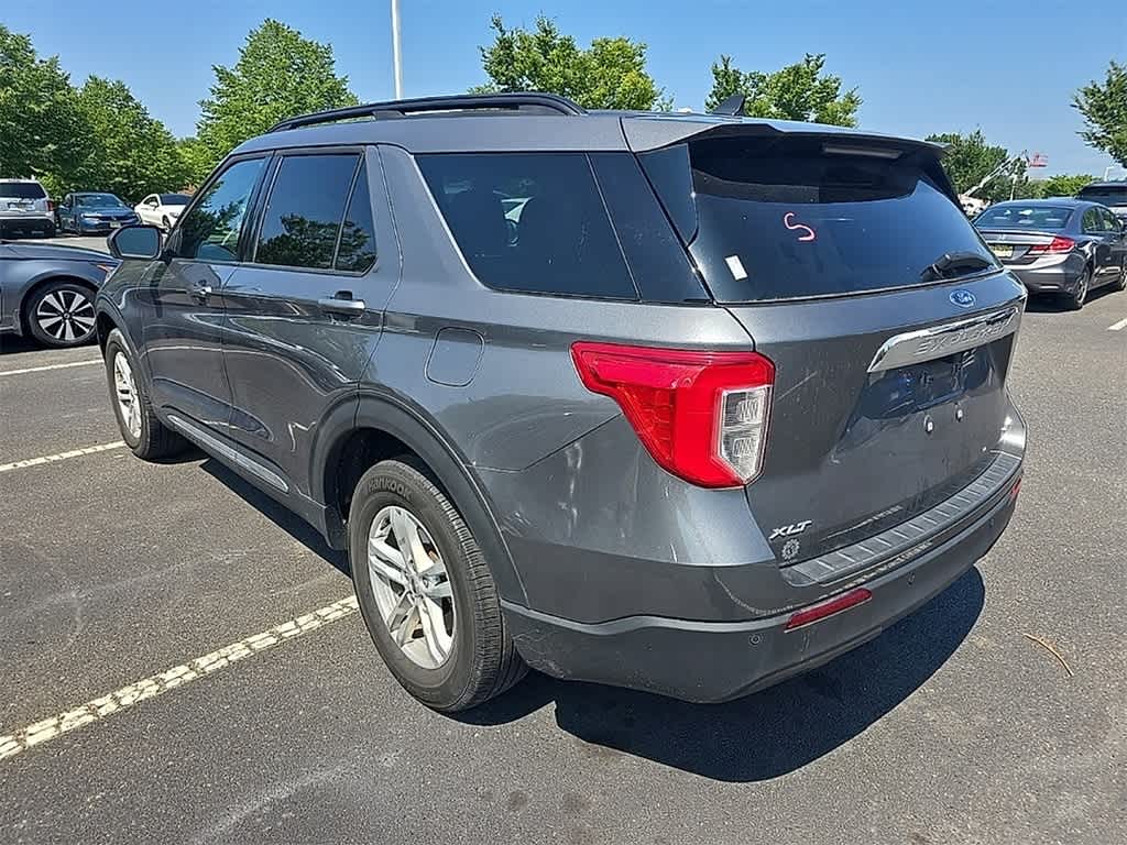 Thumbnail: 2022 Ford Explorer - 6