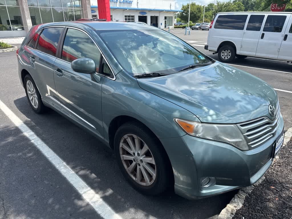 Thumbnail: 2011 Toyota Venza - 3