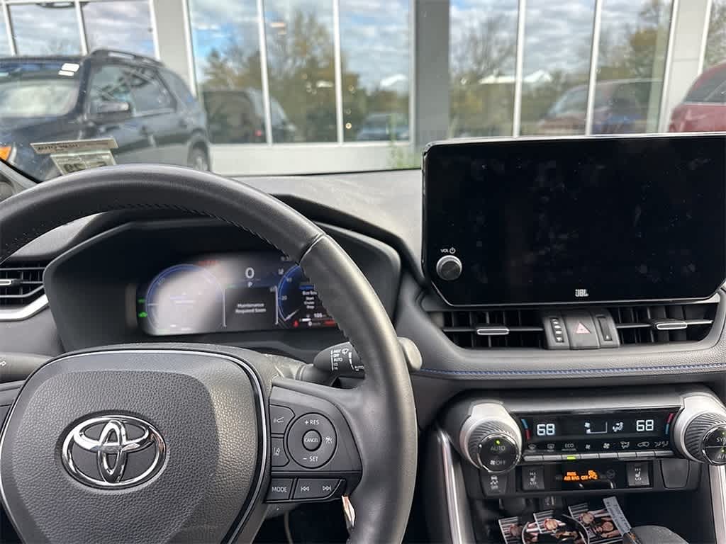 Thumbnail: 2024 Toyota RAV4 - 11