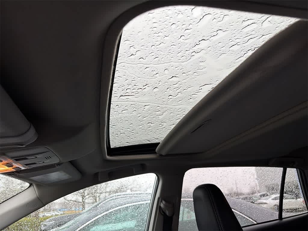 Thumbnail: 2015 Toyota RAV4 - 9