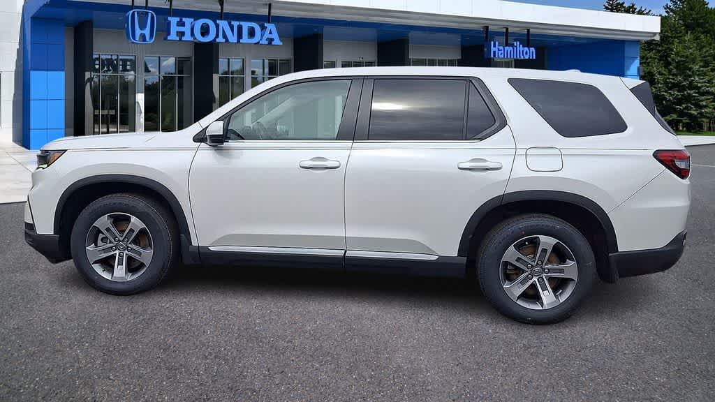 Thumbnail: 2023 Honda Pilot - 5