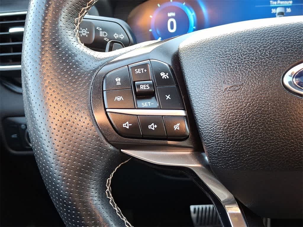 Thumbnail: 2020 Ford Explorer - 17