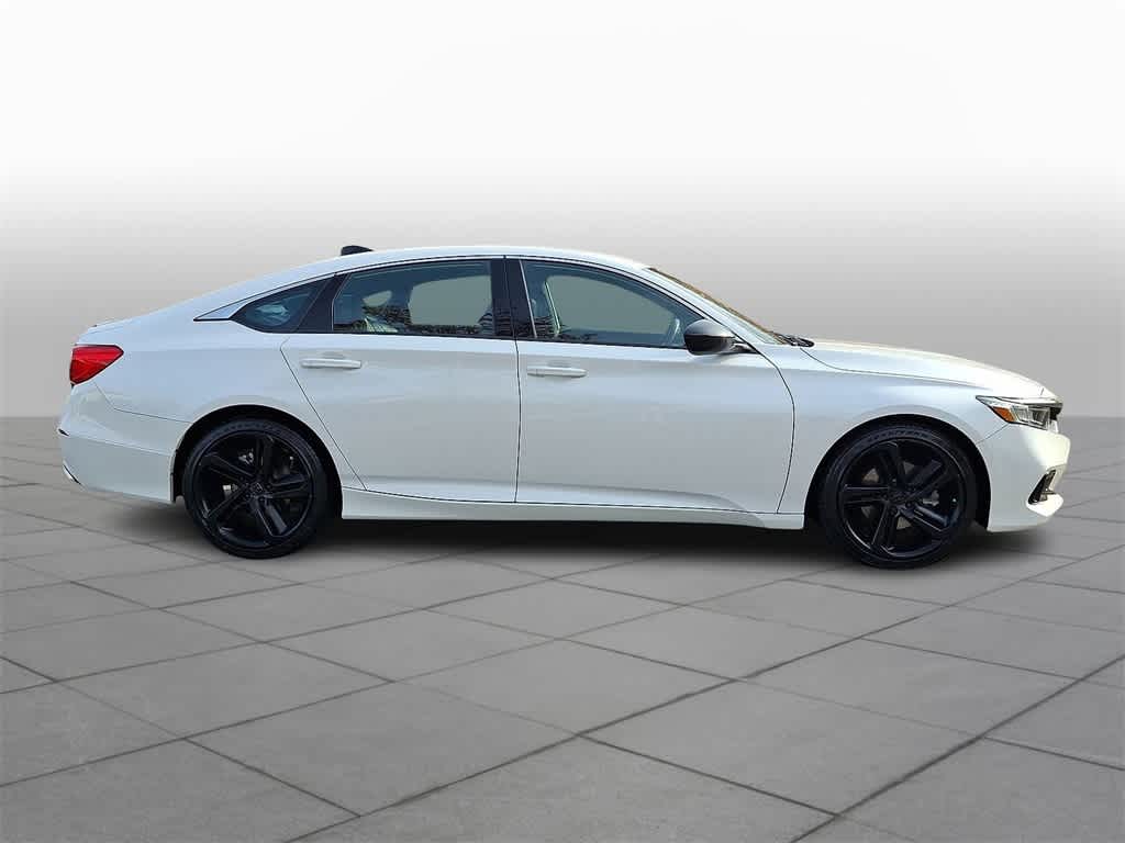 Thumbnail: 2022 Honda Accord - 25