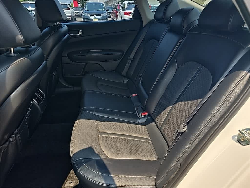 Thumbnail: 2019 Kia Optima - 7
