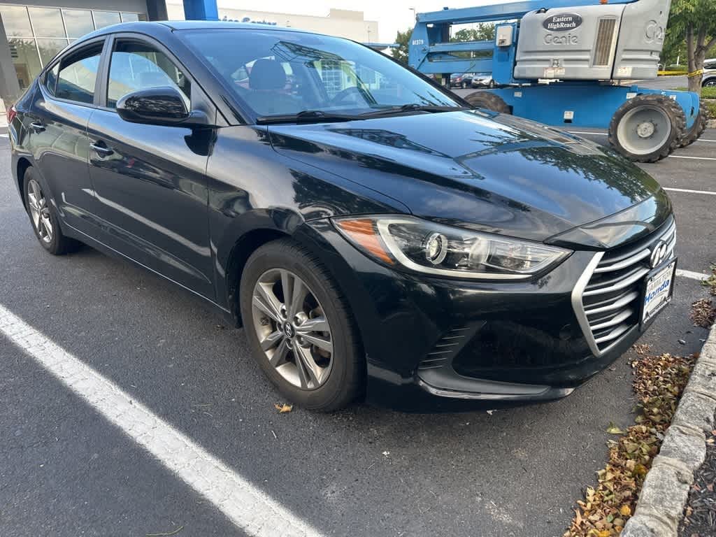 Thumbnail: 2017 Hyundai Elantra - 3
