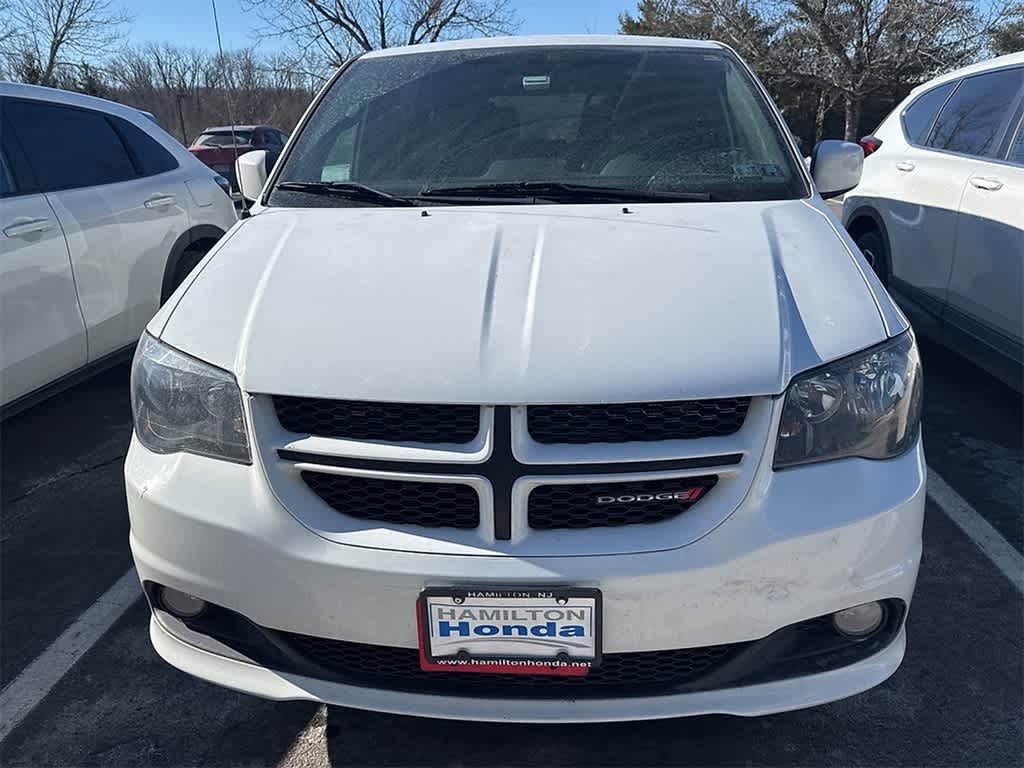 Thumbnail: 2019 Dodge Grand Caravan - 2