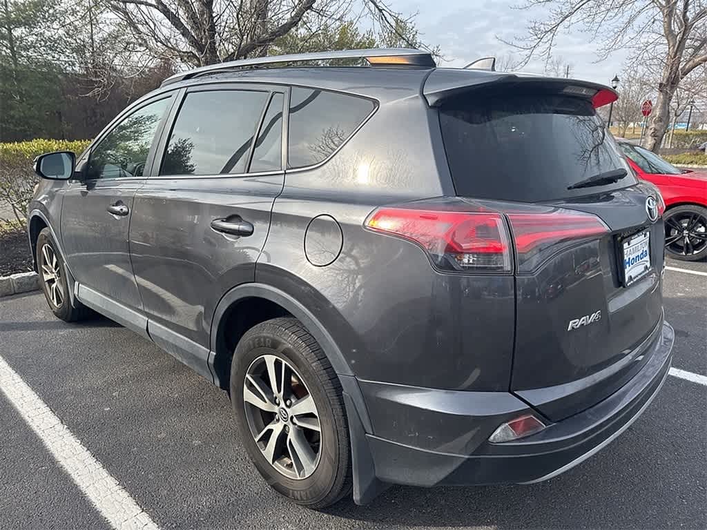 Thumbnail: 2017 Toyota RAV4 - 6