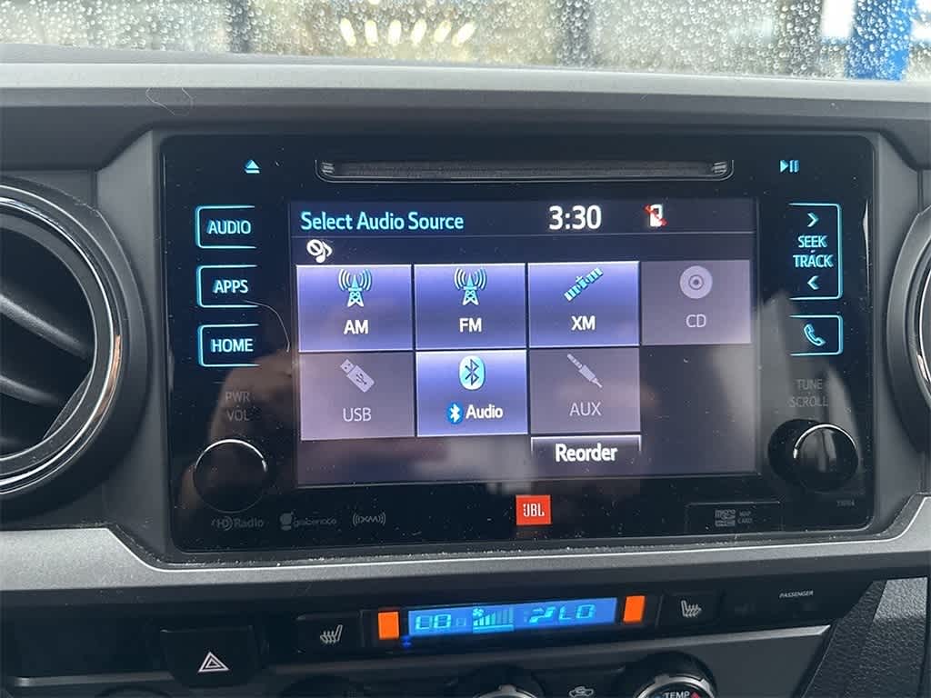 Thumbnail: 2017 Toyota Tacoma - 10