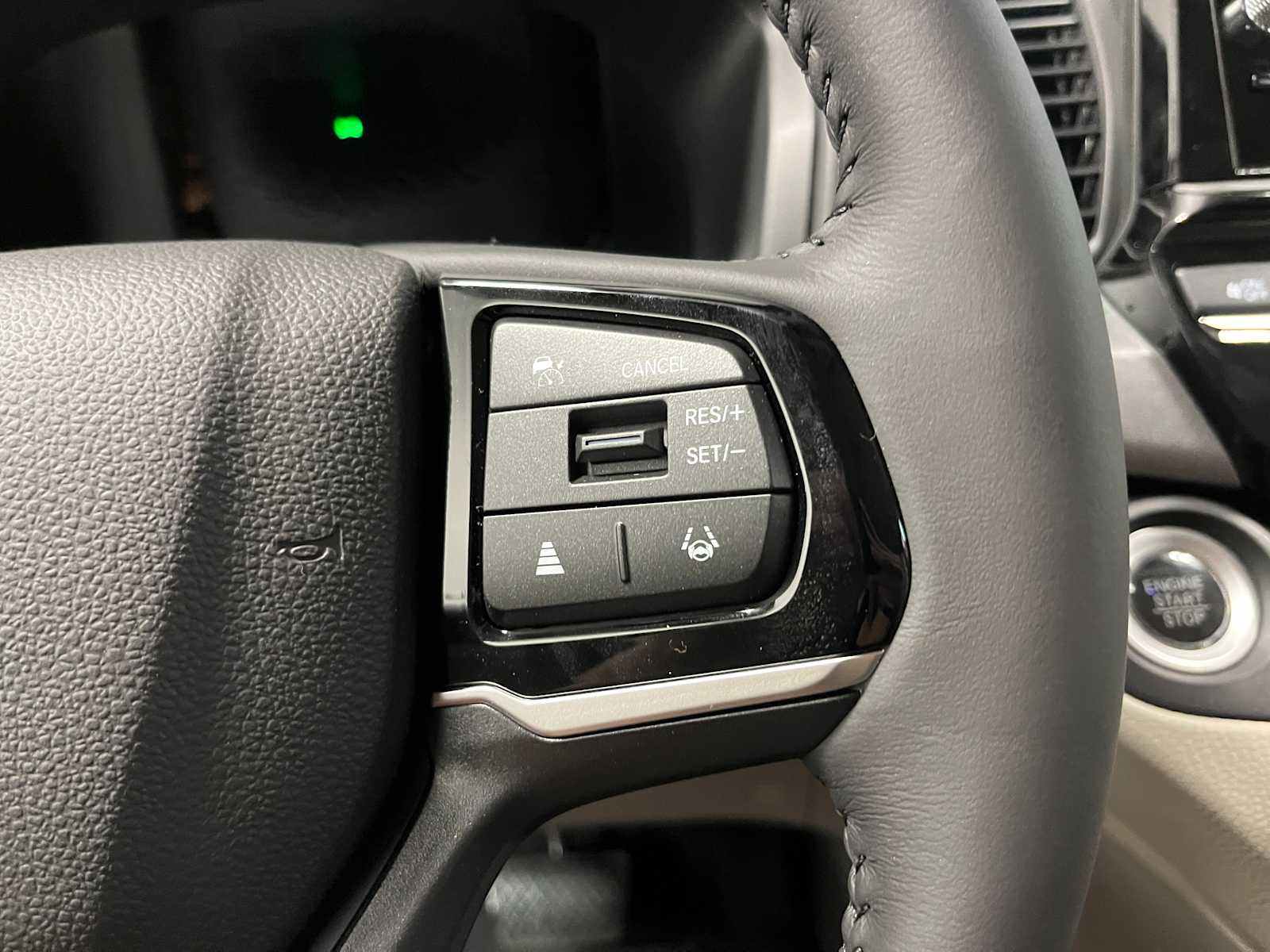 Thumbnail: 2026 Honda Odyssey - 18