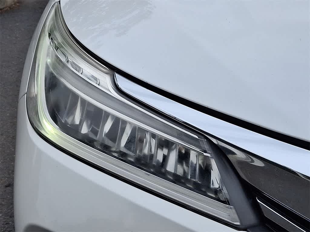 Thumbnail: 2016 Honda Accord - 27