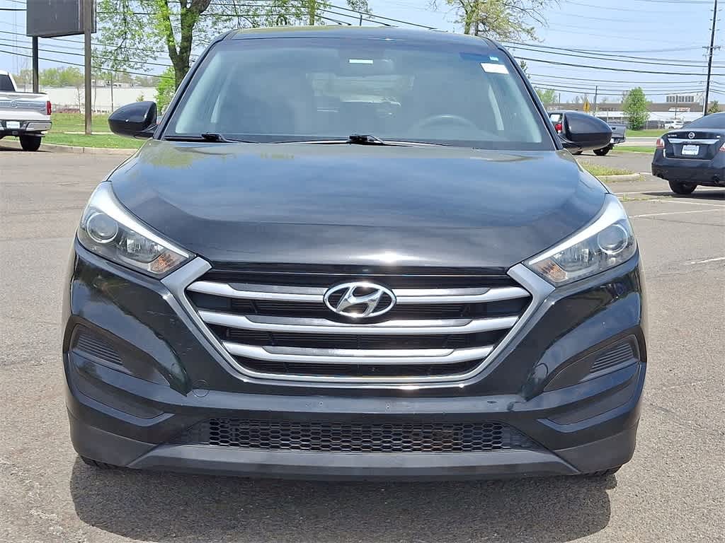 2017 Hyundai Tucson SE 25