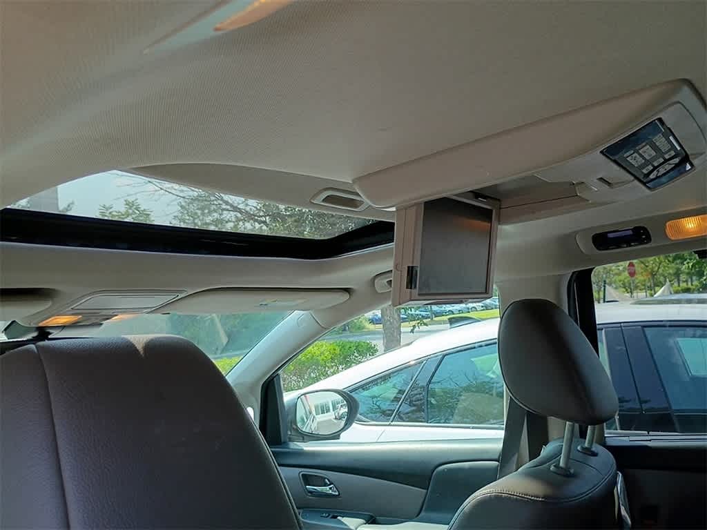Thumbnail: 2016 Honda Odyssey - 8